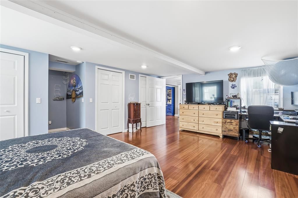 For Sale: $540,000 (3 beds, 2 baths, 1622 Square Feet)