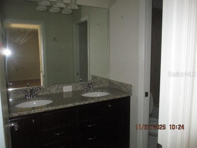 待售: $390,000 (4 贝兹, 3 浴室, 2102 平方英尺)