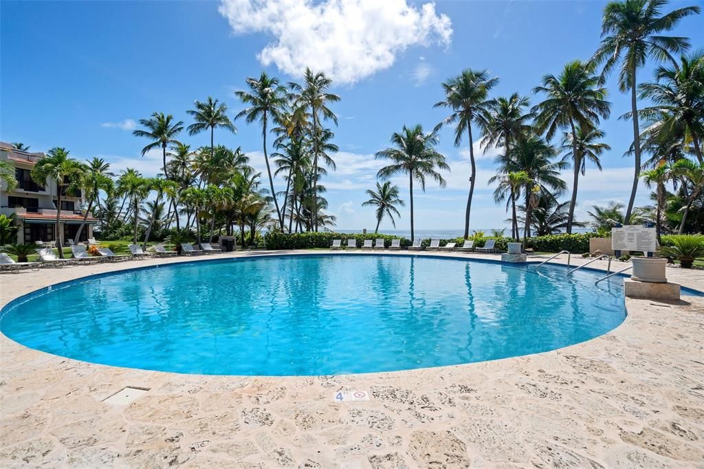 For Sale: $449,000 (1 beds, 1 baths, 1200 Square Feet)