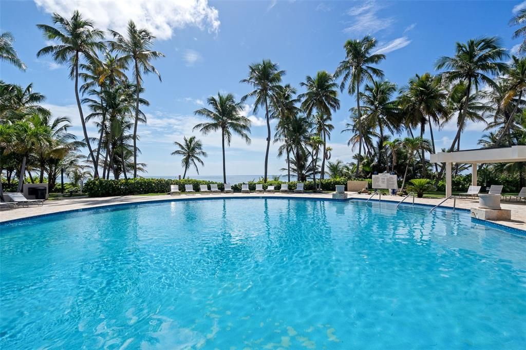 For Sale: $449,000 (1 beds, 1 baths, 1200 Square Feet)