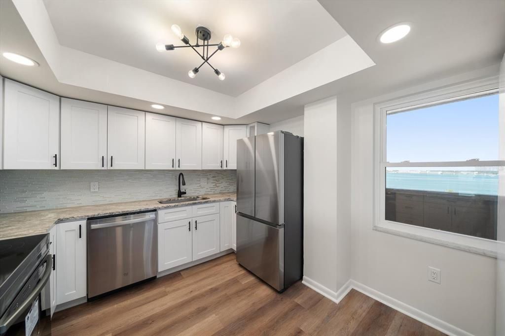 For Sale: $480,000 (2 beds, 2 baths, 1700 Square Feet)