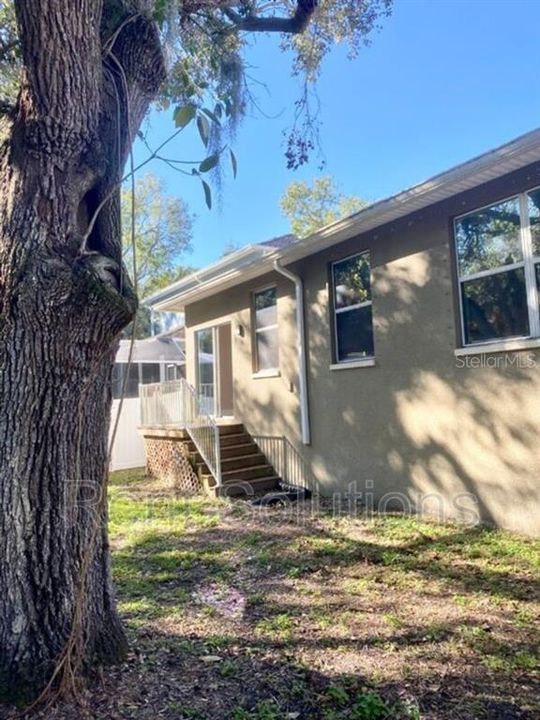 For Rent: $2,995 (3 beds, 2 baths, 1606 Square Feet)