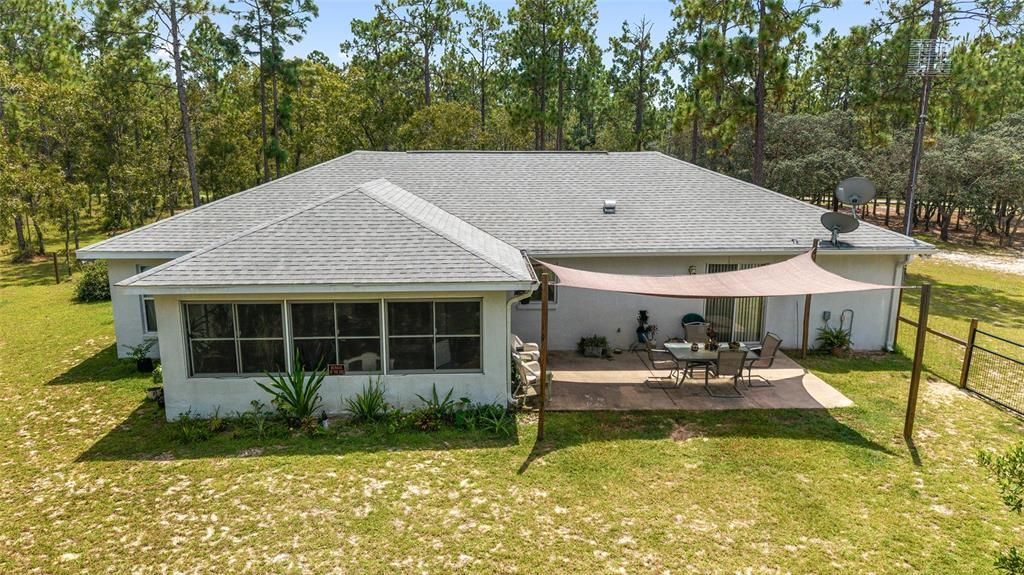 合同活跃: $349,900 (3 贝兹, 2 浴室, 1690 平方英尺)