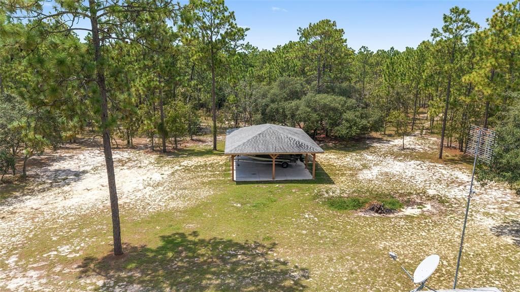 合同活跃: $349,900 (3 贝兹, 2 浴室, 1690 平方英尺)