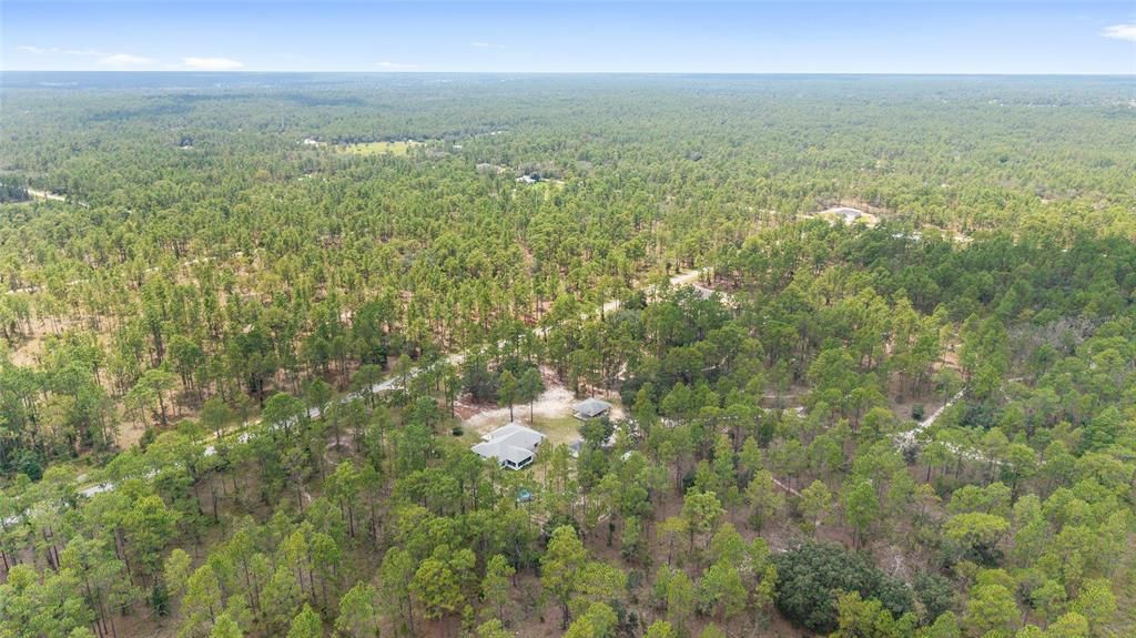 合同活跃: $349,900 (3 贝兹, 2 浴室, 1690 平方英尺)