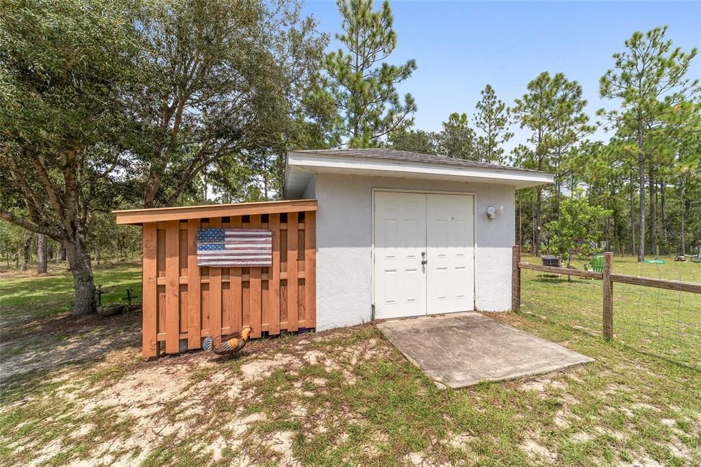 合同活跃: $349,900 (3 贝兹, 2 浴室, 1690 平方英尺)