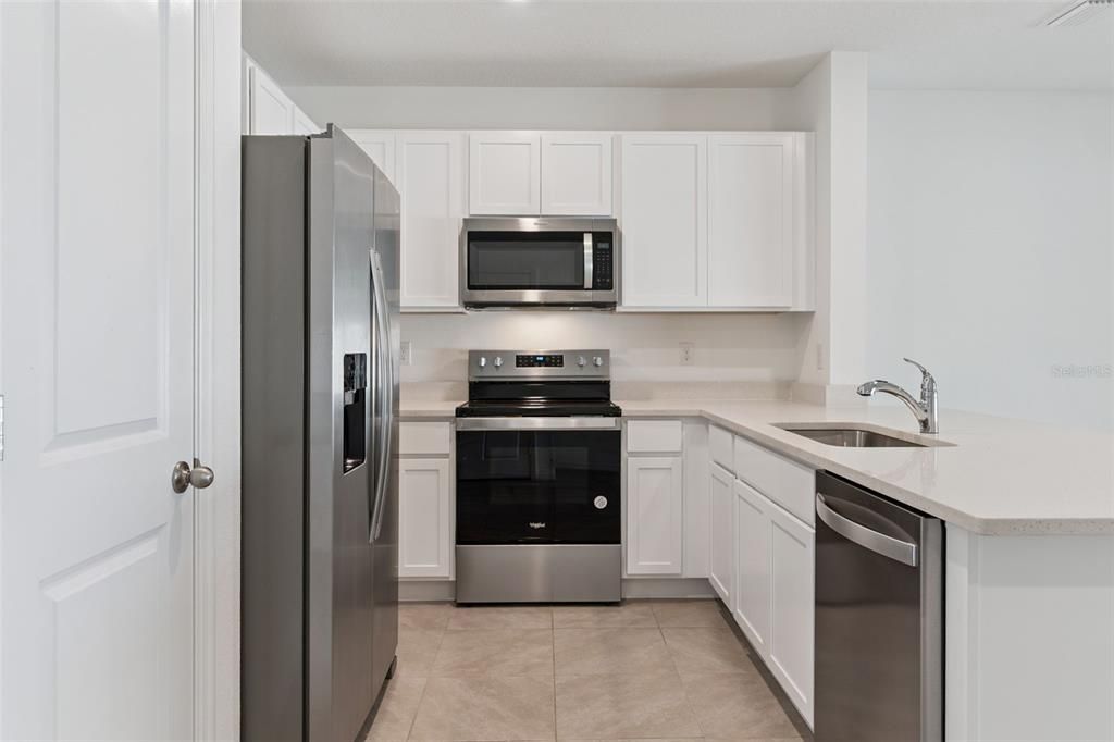 出租: $2,375 (3 贝兹, 2 浴室, 1464 平方英尺)