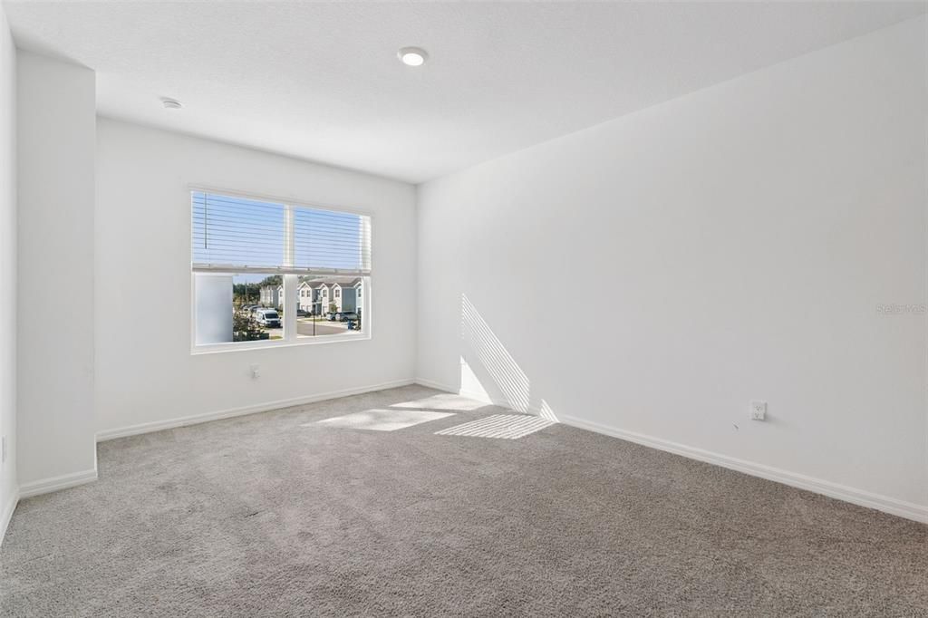 出租: $2,375 (3 贝兹, 2 浴室, 1464 平方英尺)