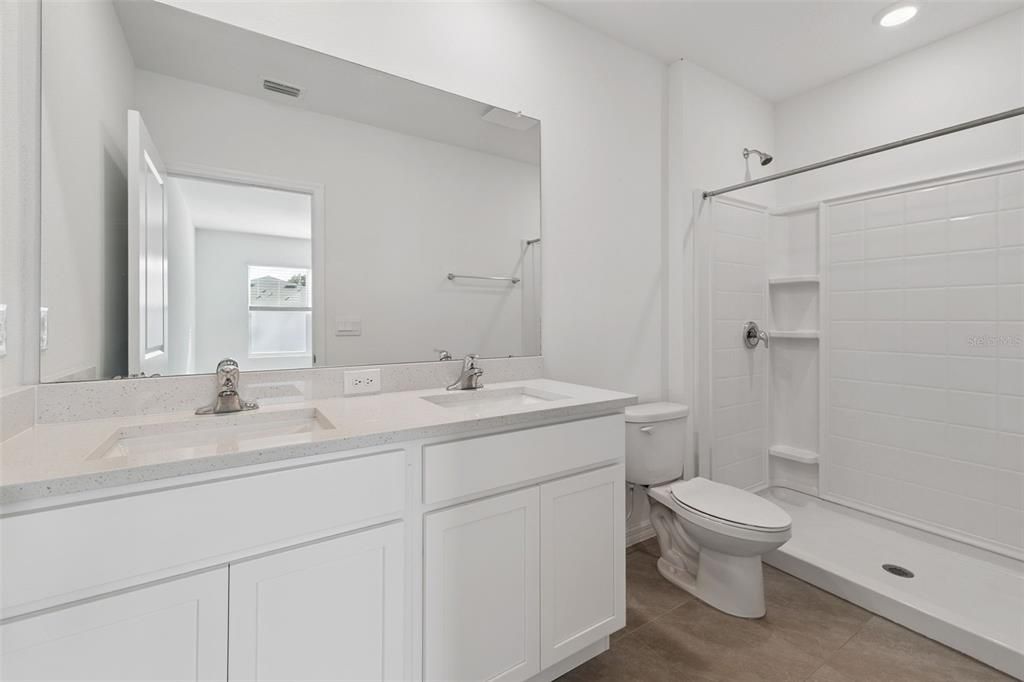 出租: $2,375 (3 贝兹, 2 浴室, 1464 平方英尺)