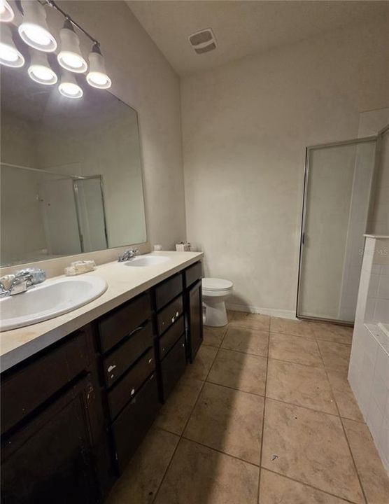 В аренду: $1,990 (3 спален, 2 ванн, 1990 Квадратных фут)