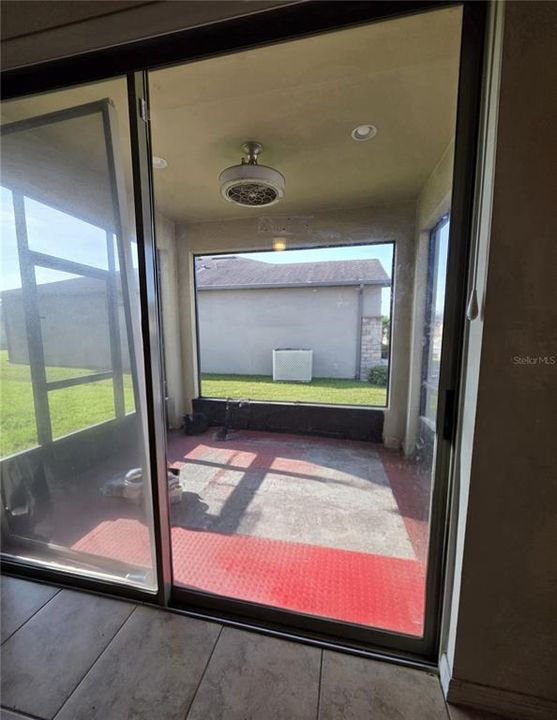 В аренду: $1,990 (3 спален, 2 ванн, 1990 Квадратных фут)