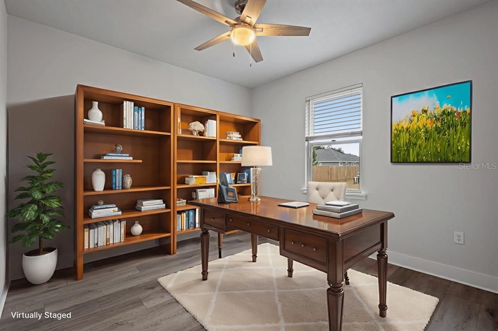 На продажу: $393,000 (4 спален, 2 ванн, 2009 Квадратных фут)