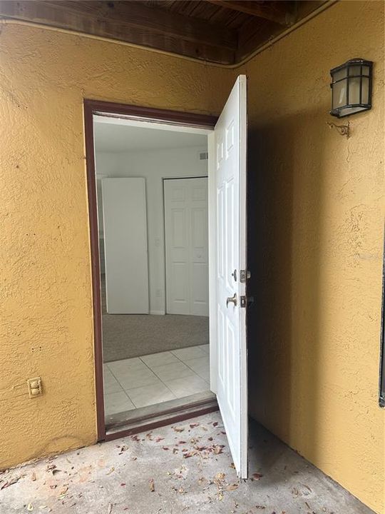 For Sale: $170,000 (2 beds, 2 baths, 1296 Square Feet)