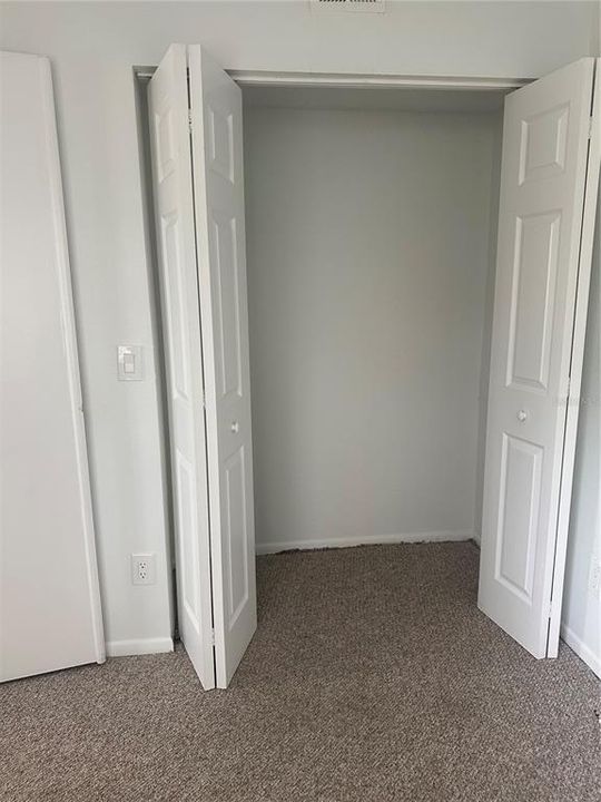 For Sale: $170,000 (2 beds, 2 baths, 1296 Square Feet)