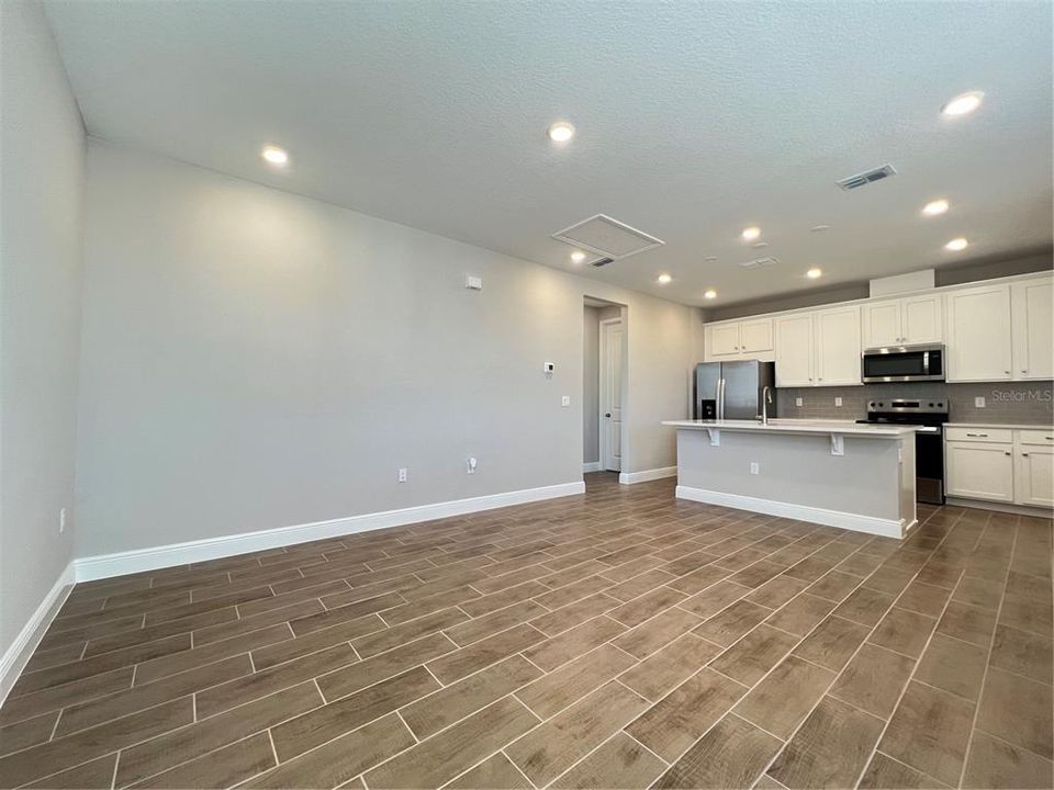 For Rent: $2,025 (1 beds, 1 baths, 60 Square Feet)