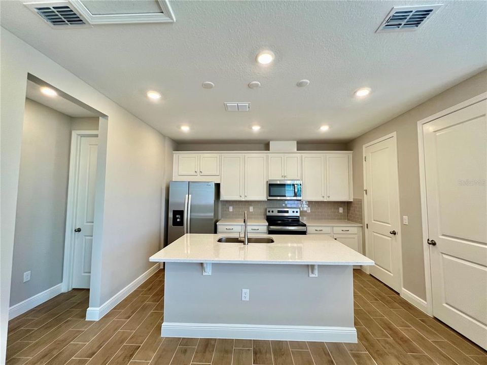 For Rent: $2,025 (1 beds, 1 baths, 60 Square Feet)