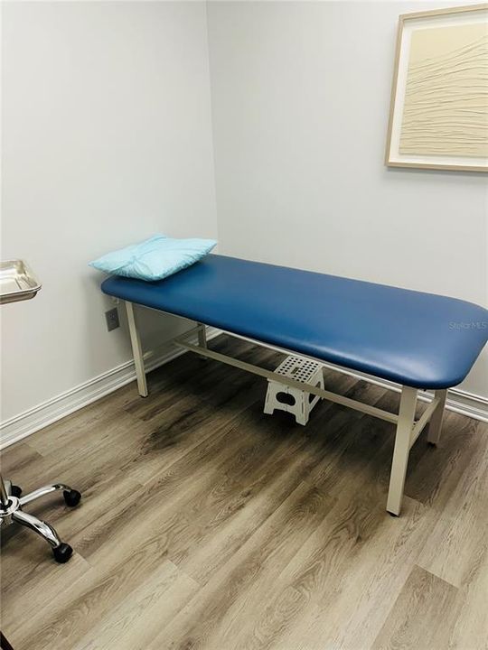 На продажу: $51,740 (0 спален, 0 ванн, 1990 Квадратных фут)