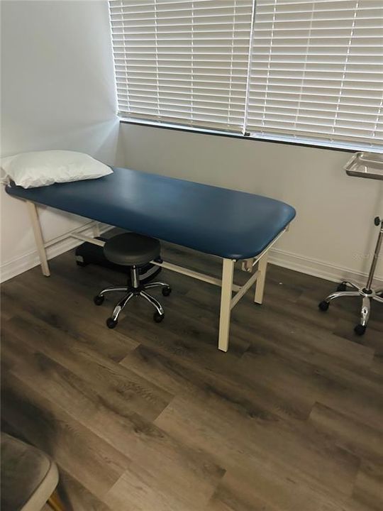 На продажу: $51,740 (0 спален, 0 ванн, 1990 Квадратных фут)