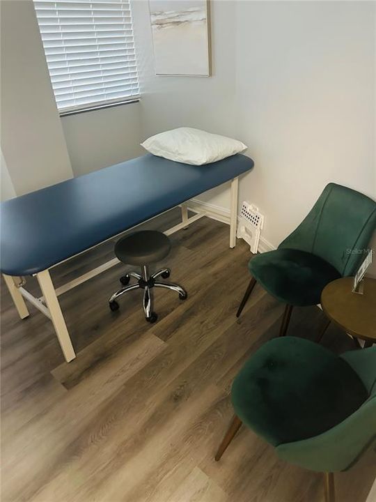 На продажу: $51,740 (0 спален, 0 ванн, 1990 Квадратных фут)