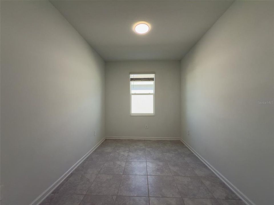 出租: $1,700 (3 贝兹, 2 浴室, 2093 平方英尺)