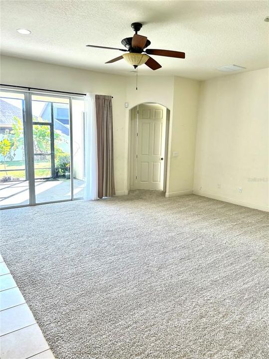 For Rent: $2,900 (4 beds, 3 baths, 2762 Square Feet)