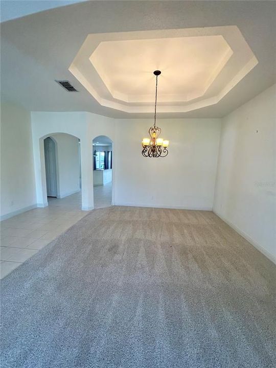 For Rent: $2,900 (4 beds, 3 baths, 2762 Square Feet)