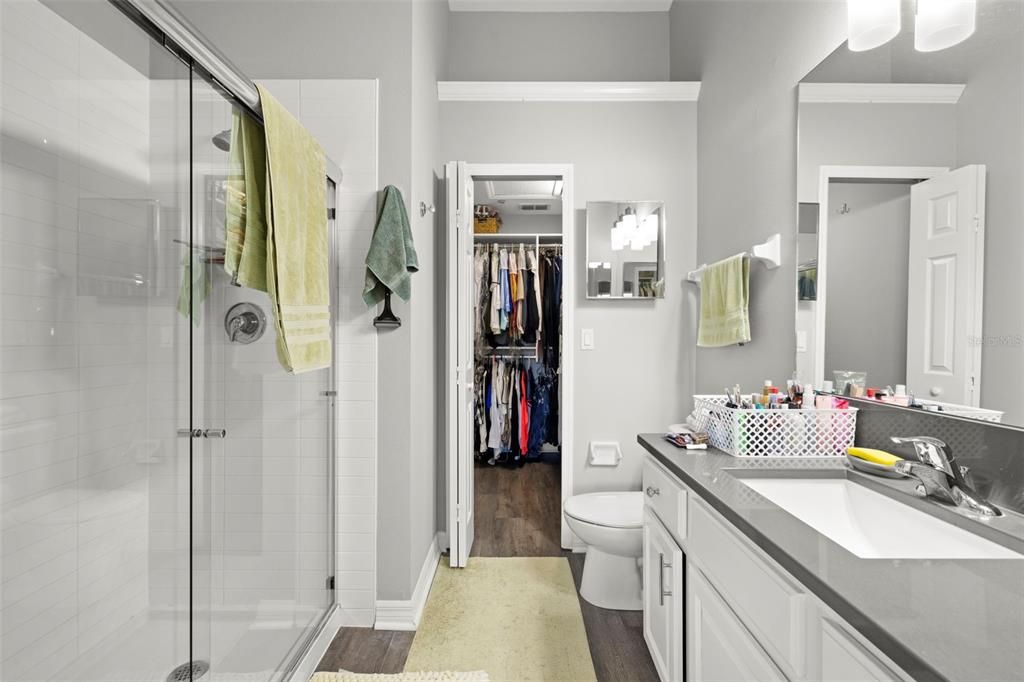 For Sale: $399,900 (2 beds, 2 baths, 1332 Square Feet)