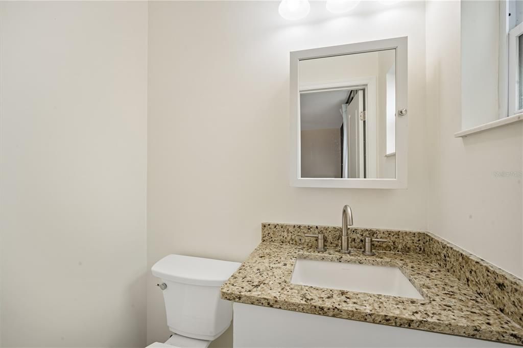 В аренду: $2,300 (3 спален, 1 ванн, 1148 Квадратных фут)