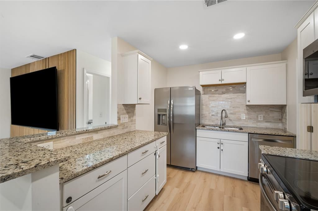 В аренду: $2,300 (3 спален, 1 ванн, 1148 Квадратных фут)