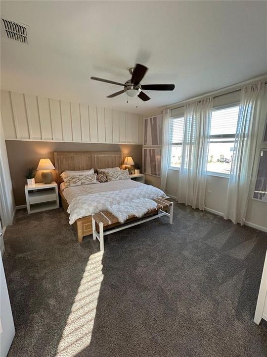 En Renta: $3,200 (4 camas, 3 baños, 2030 Pies cuadrados)