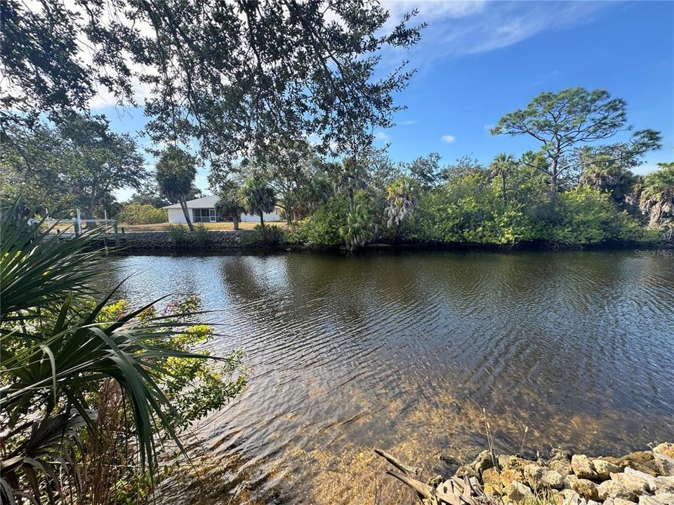 En Venta: $90,000 (0.23 acres)