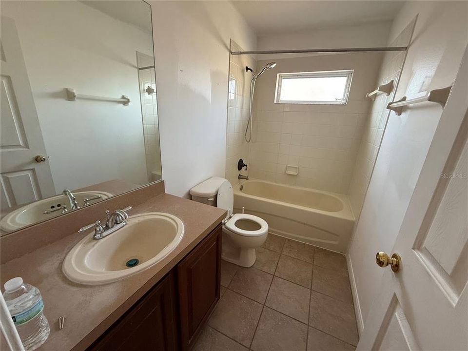 В аренду: $3,800 (6 спален, 3 ванн, 3099 Квадратных фут)