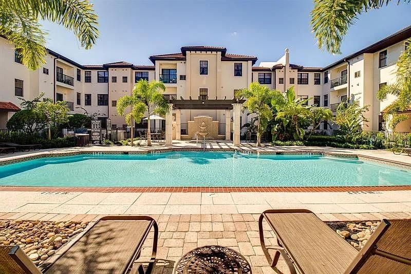 En Renta: $1,780 (2 camas, 2 baños, 1054 Pies cuadrados)