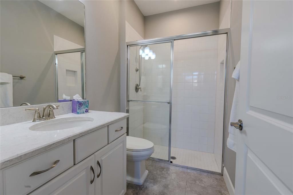 На продажу: $398,000 (2 спален, 2 ванн, 1582 Квадратных фут)