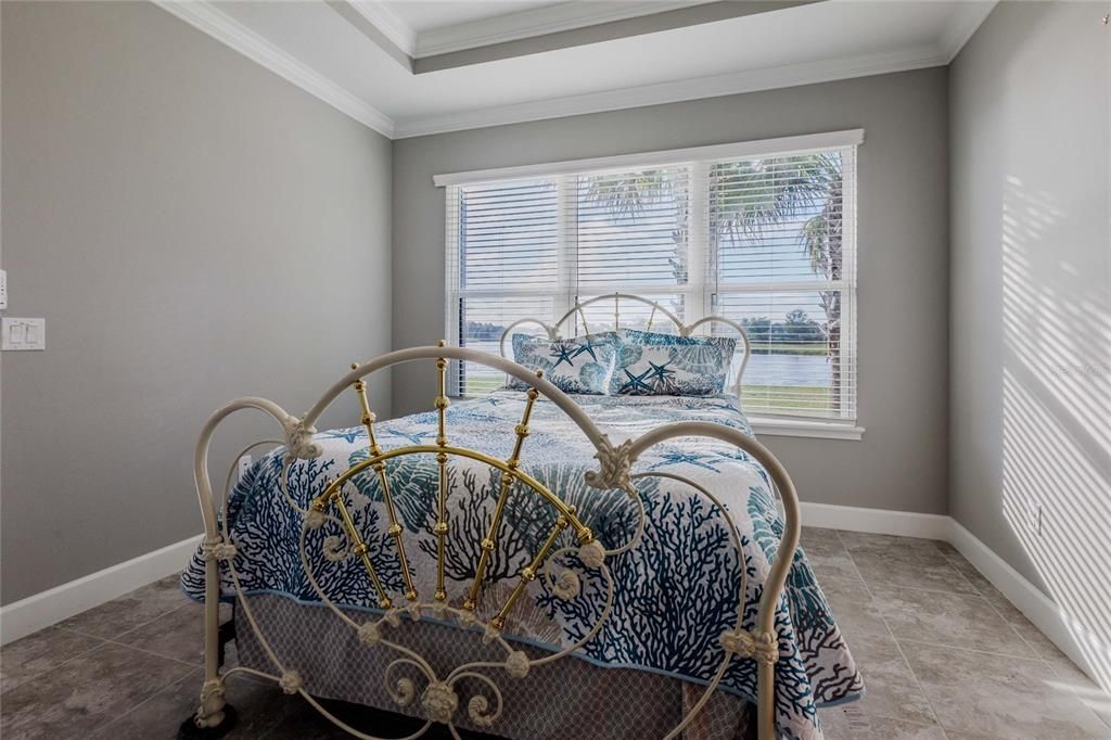 На продажу: $398,000 (2 спален, 2 ванн, 1582 Квадратных фут)