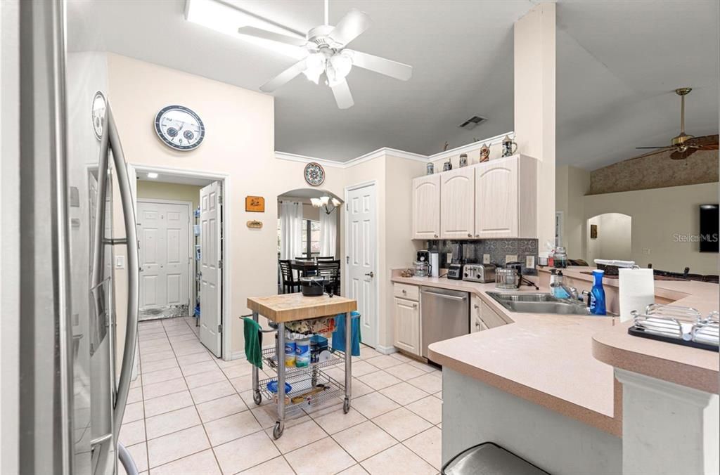 For Sale: $310,000 (3 beds, 2 baths, 2062 Square Feet)