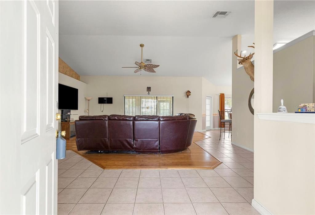 For Sale: $310,000 (3 beds, 2 baths, 2062 Square Feet)