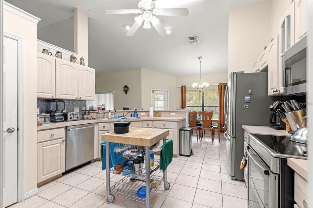 For Sale: $310,000 (3 beds, 2 baths, 2062 Square Feet)