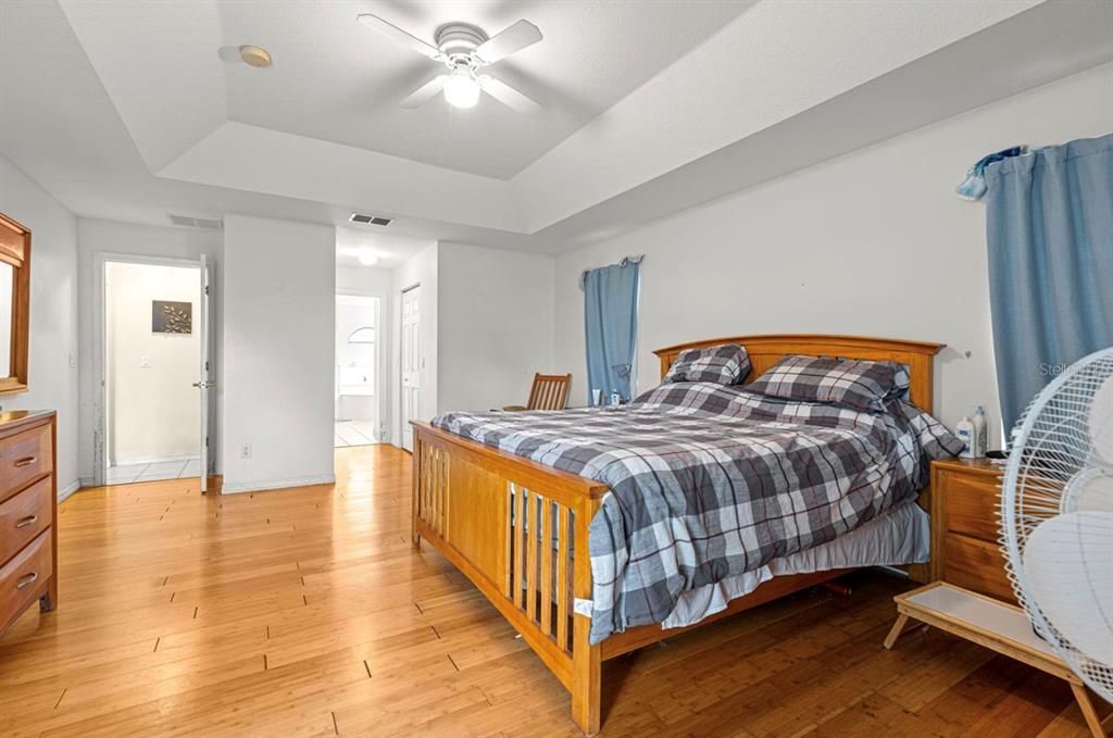 For Sale: $310,000 (3 beds, 2 baths, 2062 Square Feet)