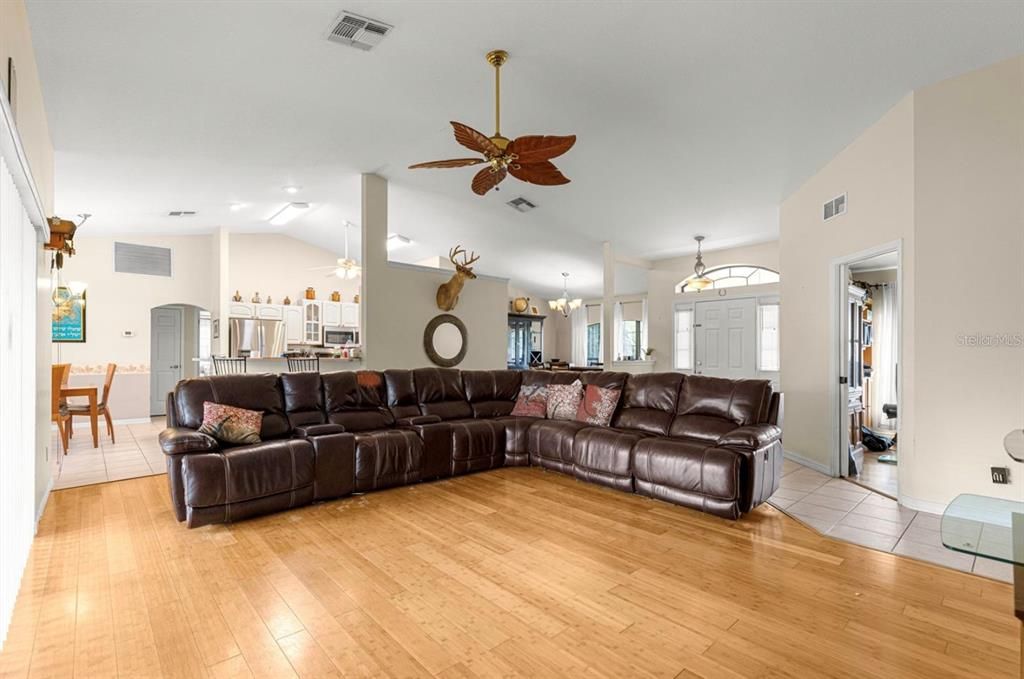 For Sale: $310,000 (3 beds, 2 baths, 2062 Square Feet)