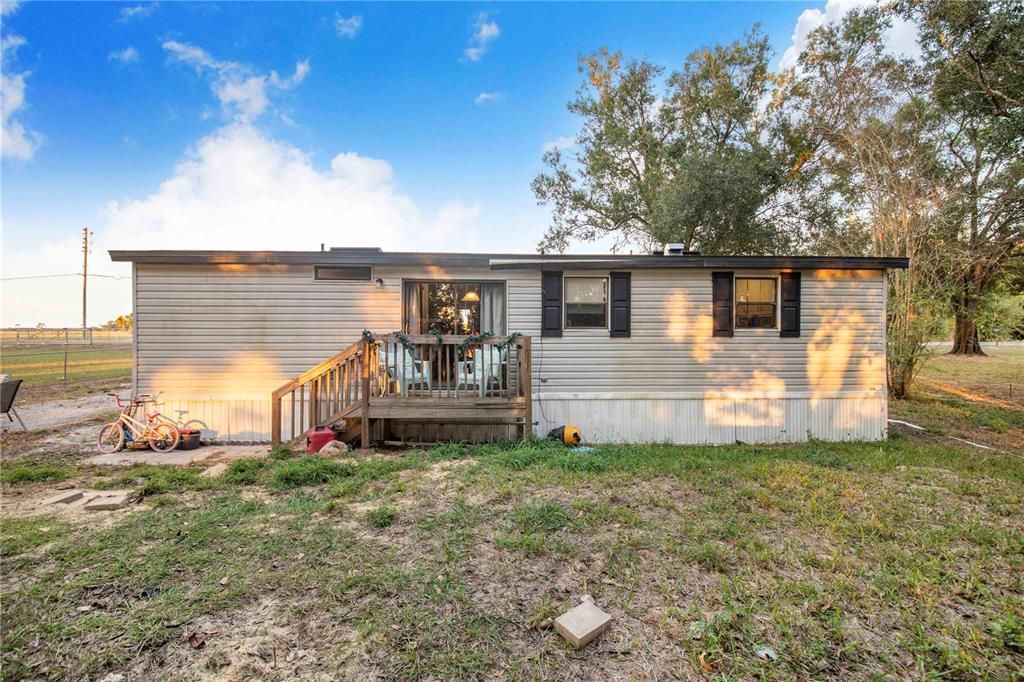 For Sale: $169,000 (3 beds, 2 baths, 1188 Square Feet)