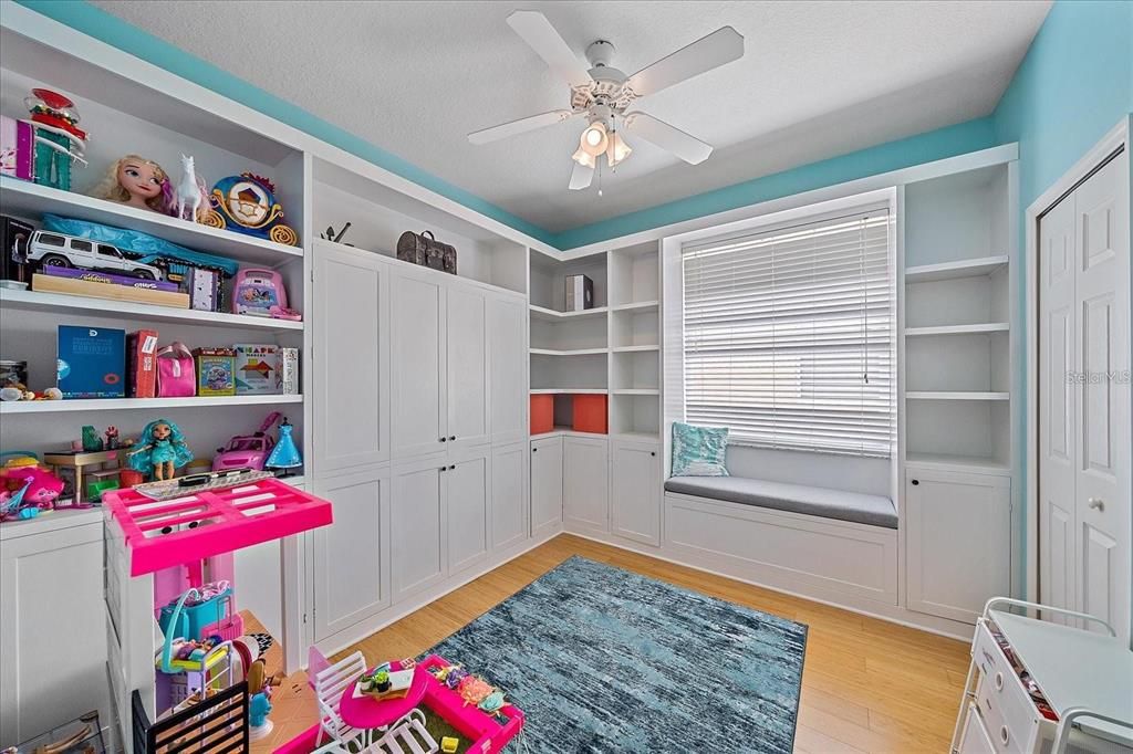 出租: $3,400 (3 贝兹, 2 浴室, 2015 平方英尺)