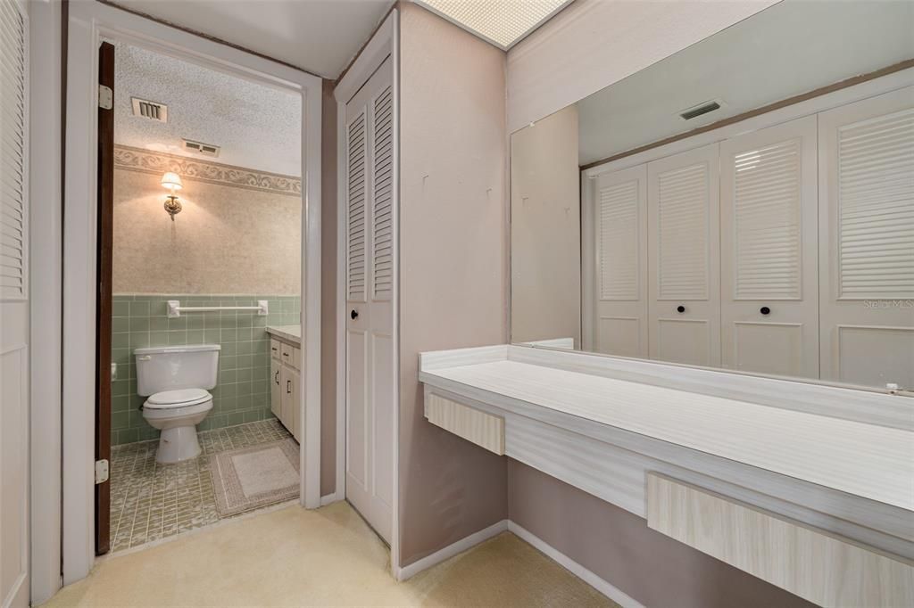 En Venta: $225,000 (2 camas, 2 baños, 1670 Pies cuadrados)