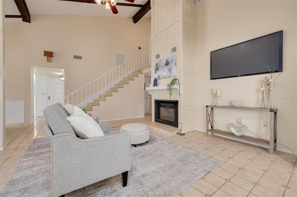 En Venta: $225,000 (2 camas, 2 baños, 1670 Pies cuadrados)