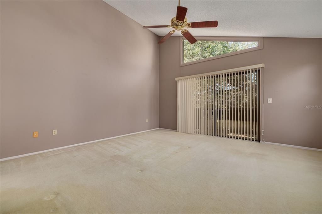 En Venta: $225,000 (2 camas, 2 baños, 1670 Pies cuadrados)