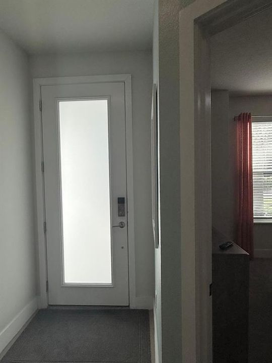 En Renta: $2,650 (4 camas, 3 baños, 1888 Pies cuadrados)