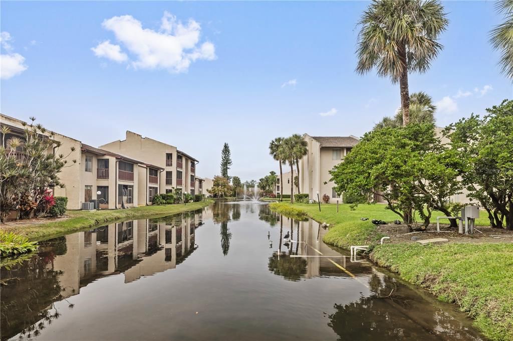 待售: $99,900 (1 贝兹, 1 浴室, 710 平方英尺)