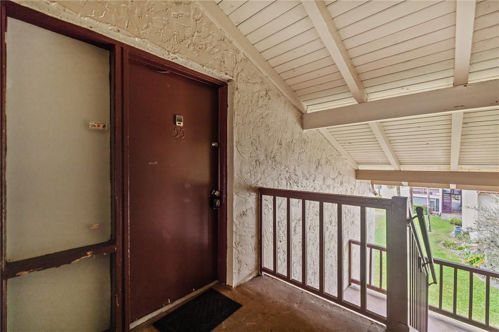 待售: $99,900 (1 贝兹, 1 浴室, 710 平方英尺)