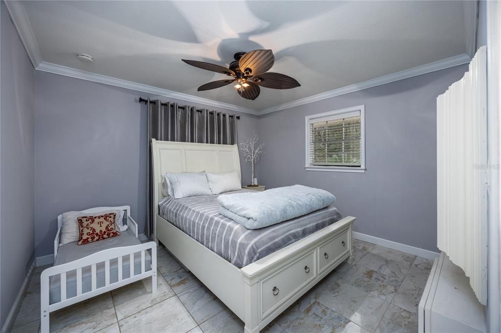 На продажу: $280,000 (3 спален, 2 ванн, 2176 Квадратных фут)