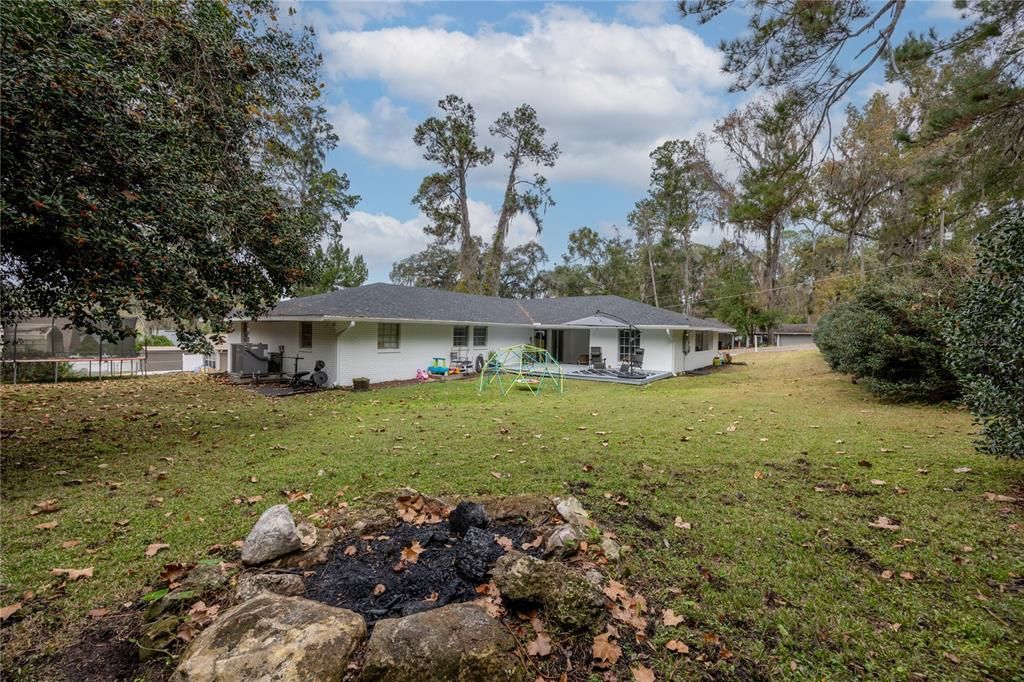 На продажу: $280,000 (3 спален, 2 ванн, 2176 Квадратных фут)